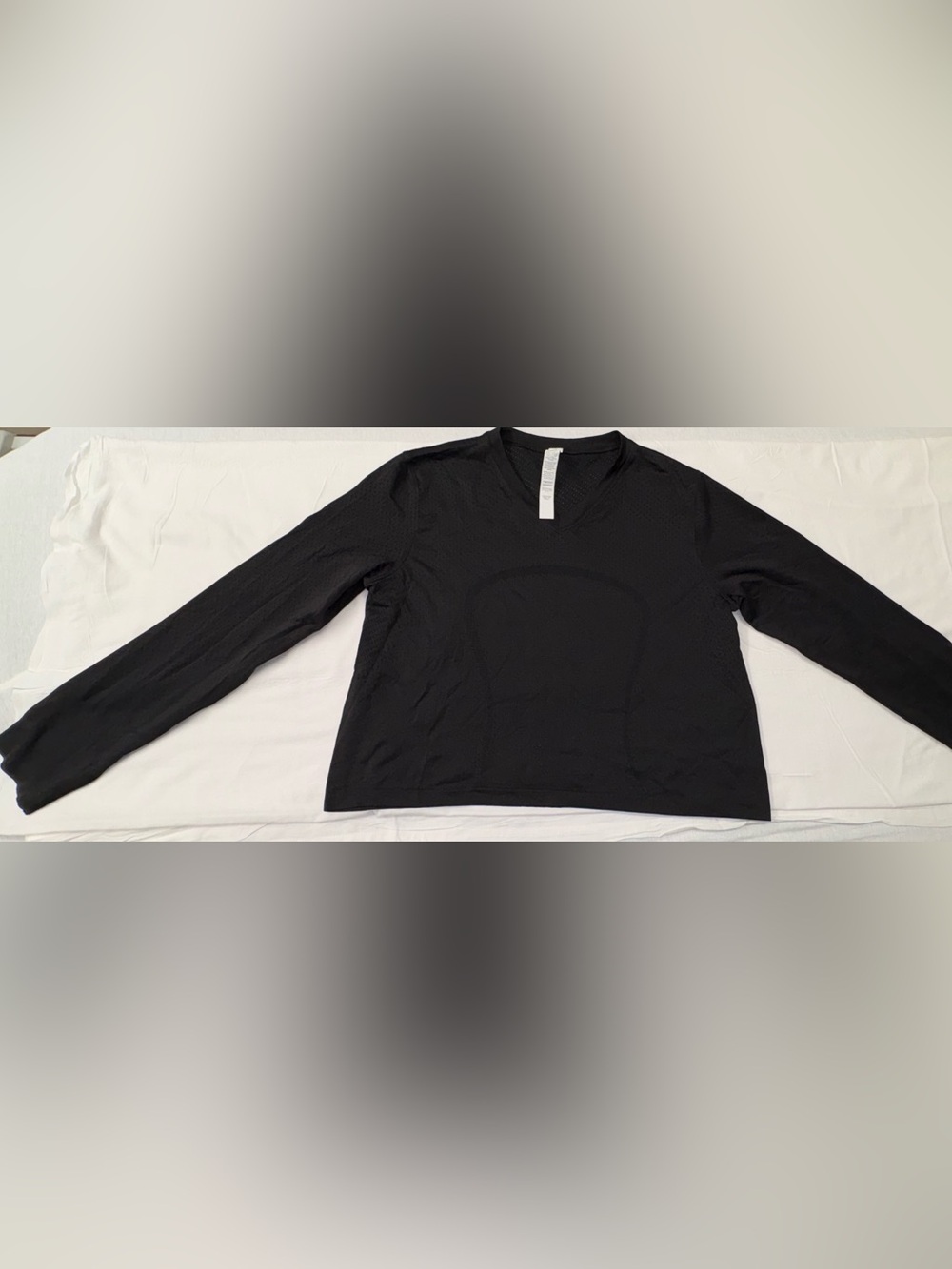 Lululemon Women's Black Long-Sleeve Top